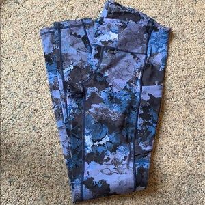 Lululemon Blue Leggings